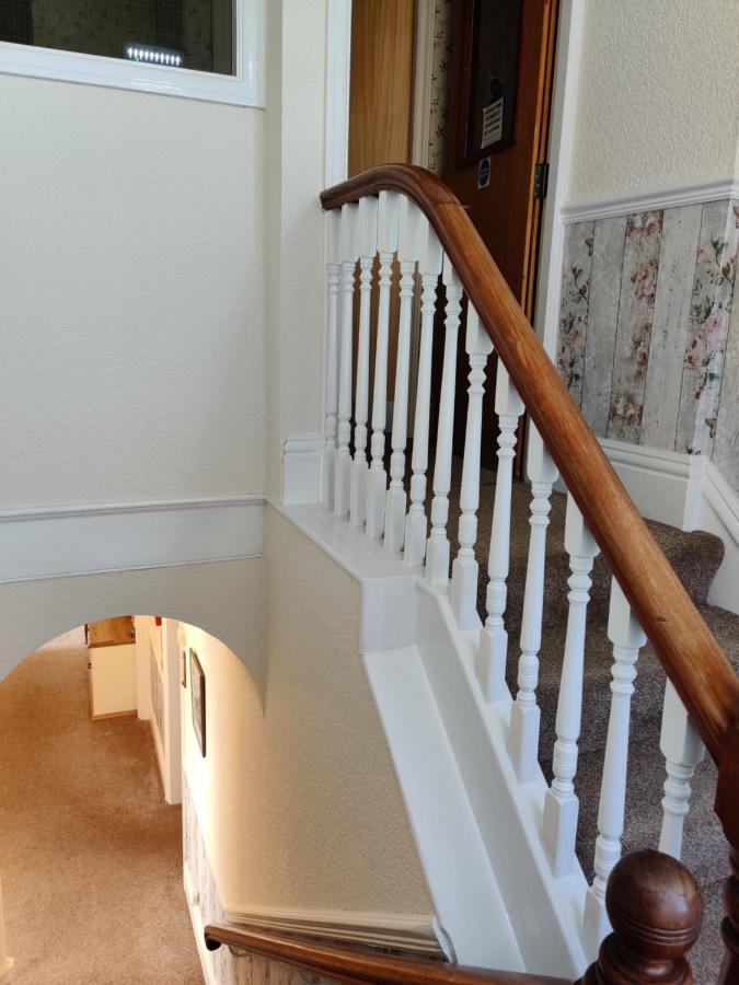 فلمبوروو Cameron Court B&B المظهر الخارجي الصورة