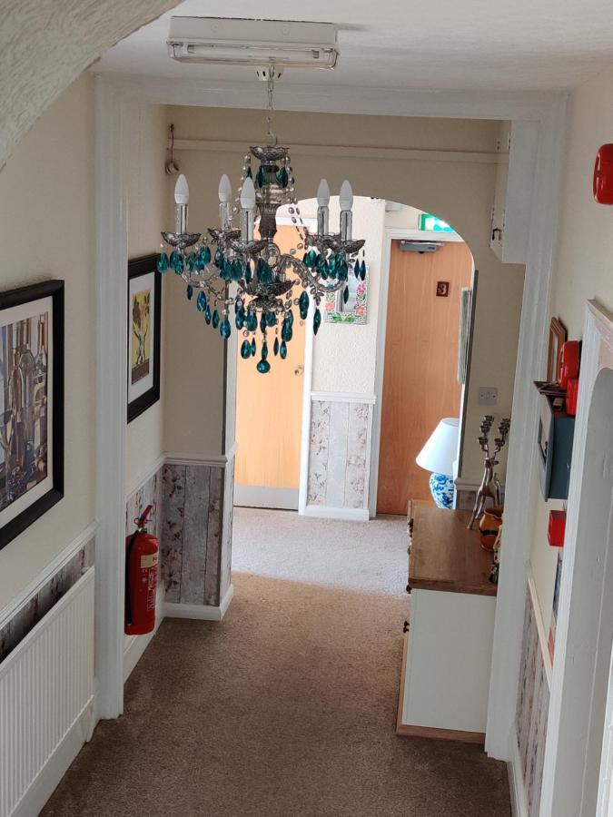 فلمبوروو Cameron Court B&B المظهر الخارجي الصورة