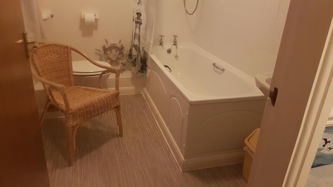 فلمبوروو Cameron Court B&B المظهر الخارجي الصورة